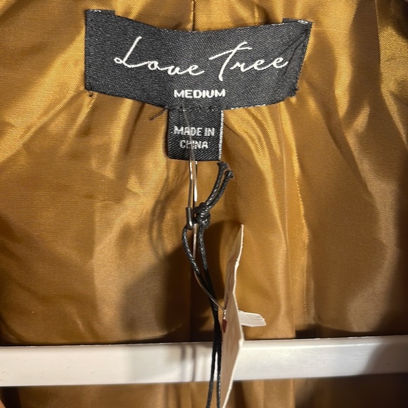 leather jacket. NWT size medium Juniors, cognac faux leather. - Picture 2 of 7